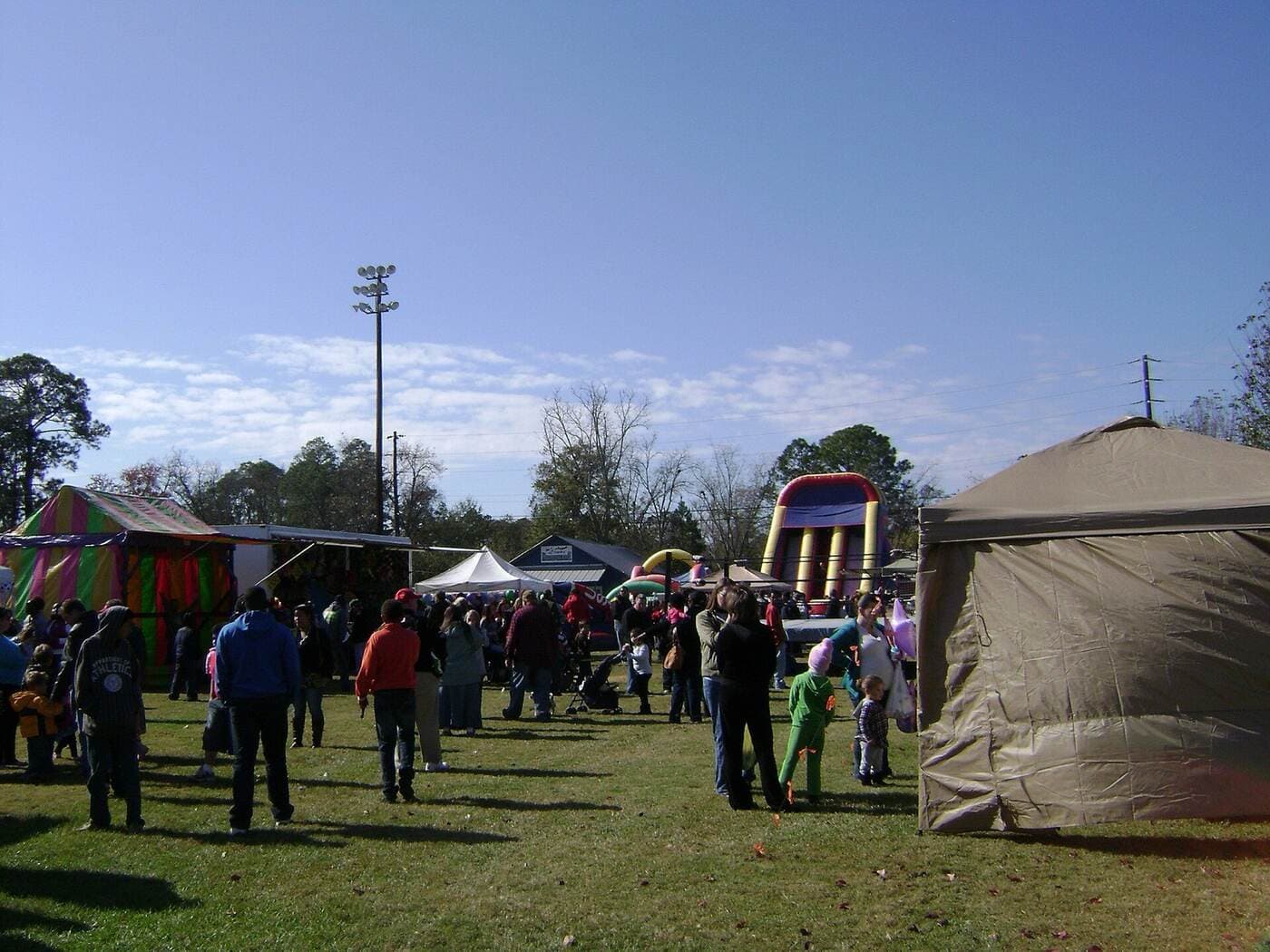 Familienfest auf der Wiese